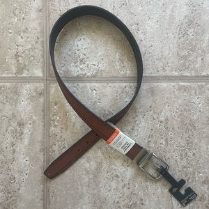 Brown and Black Reversible Dockers Size Small Belt (30-32) NWT New With Tags